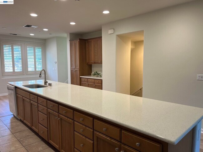 Building Photo - 5683 Melodia Cir