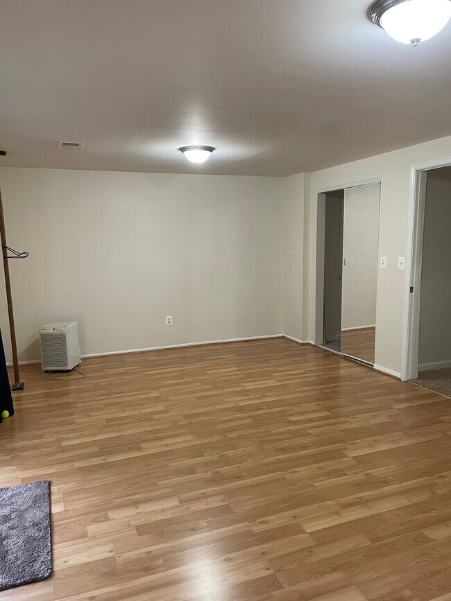 Building Photo - 7527 Broken Staff