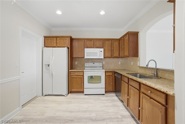 Building Photo - 3340 Antica St