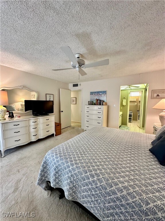 Building Photo - 555 Park Shore Dr