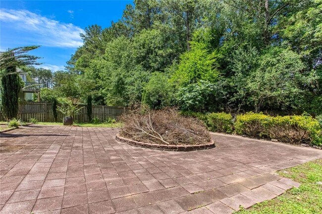 Building Photo - 5414 Sweetsprings Dr SW