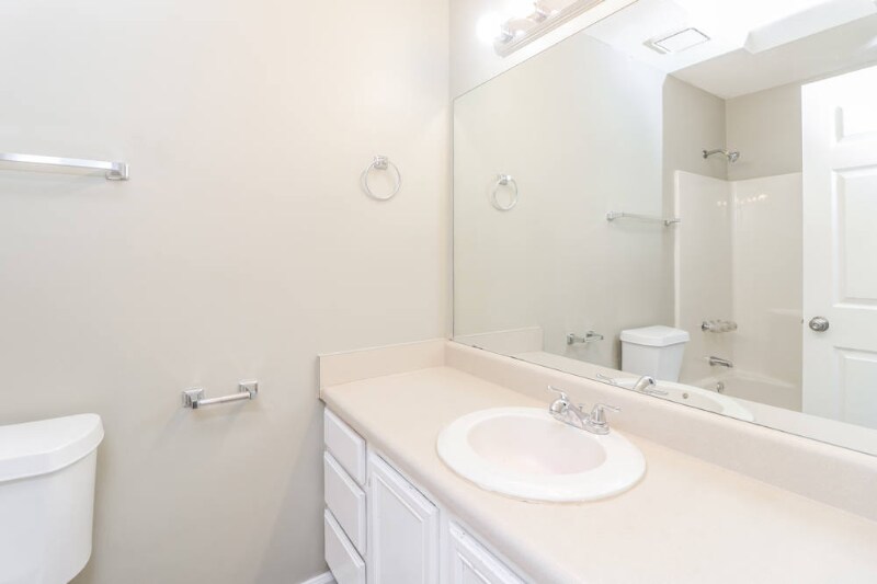 Building Photo - 7300 Hunters Ridge Dr