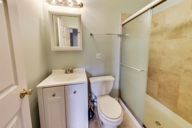 Building Photo - 2636 N Orchard St