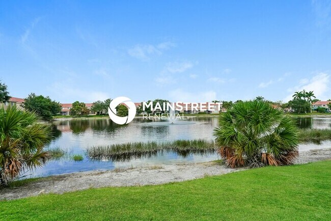 Building Photo - 4 Bedroom Pet-Friendly Home in Fort Myers, FL with Main Street Renewal