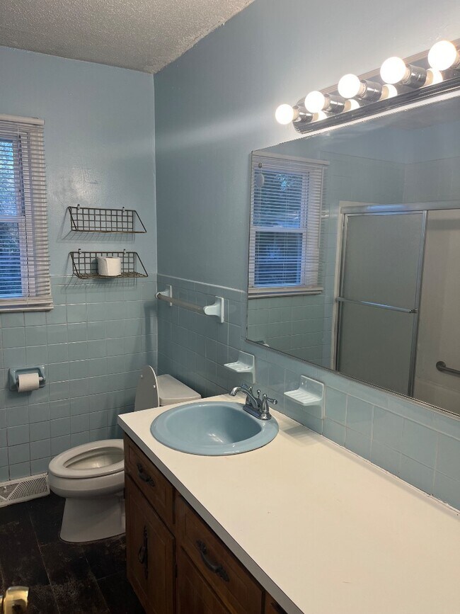 Building Photo - 4123 Carr Store Rd