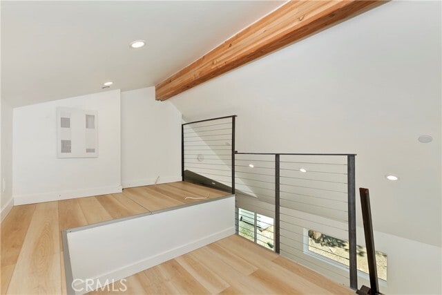 Building Photo - 441 Oriole Dr