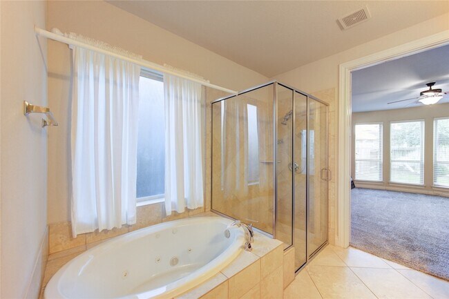 Building Photo - 11227 Dunstan Hill Dr