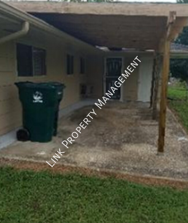 Building Photo - 4702B Murray Lake-