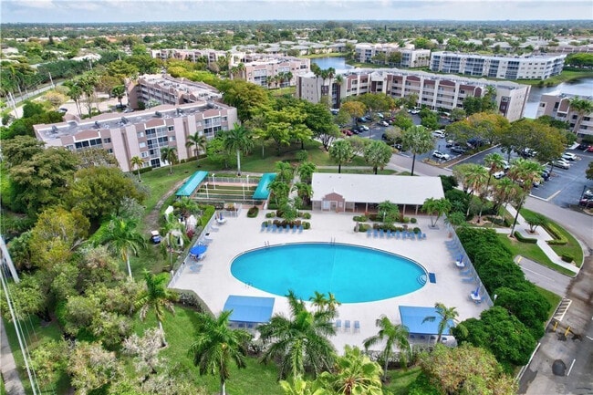 Building Photo - 7776 Trent Dr