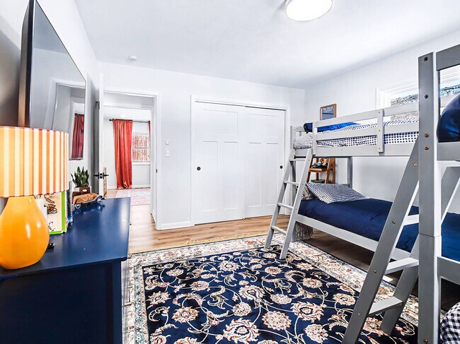 Building Photo - 28649 Jackson Rd