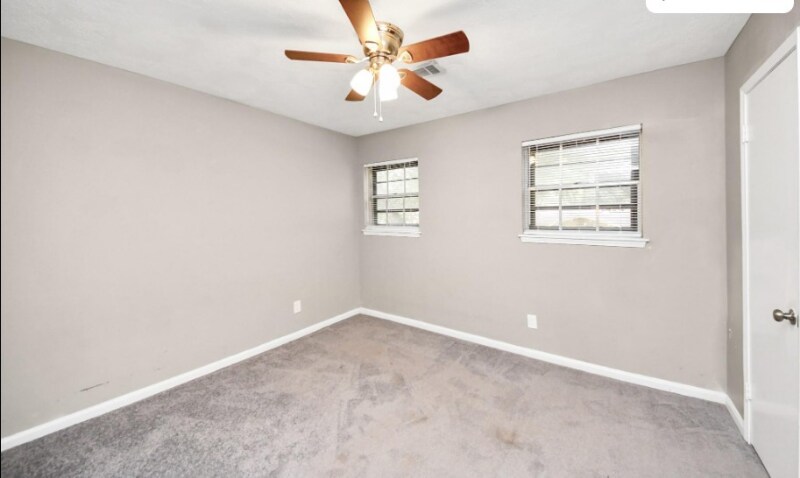 Building Photo - 318 Elm St