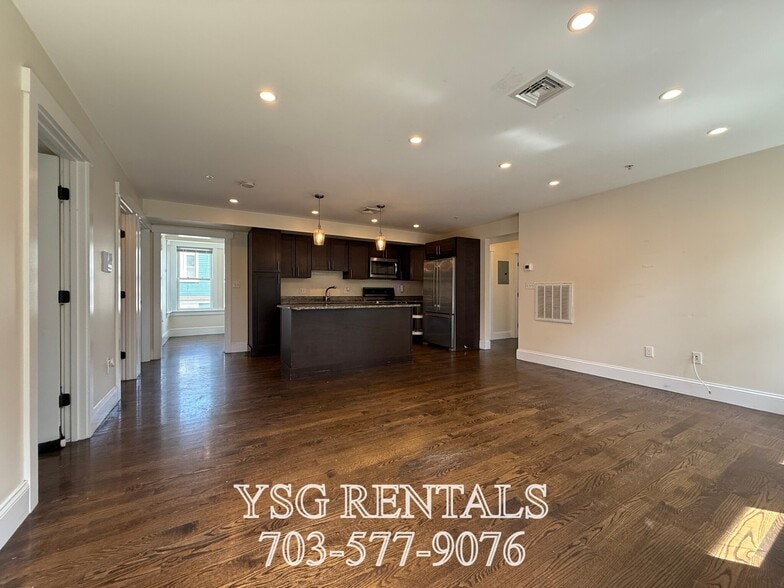 Building Photo - 2 Alleghany St