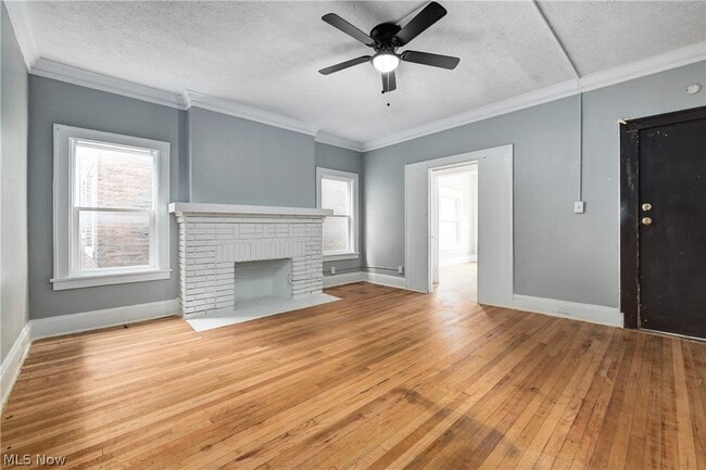 Building Photo - 14120 Superior Rd