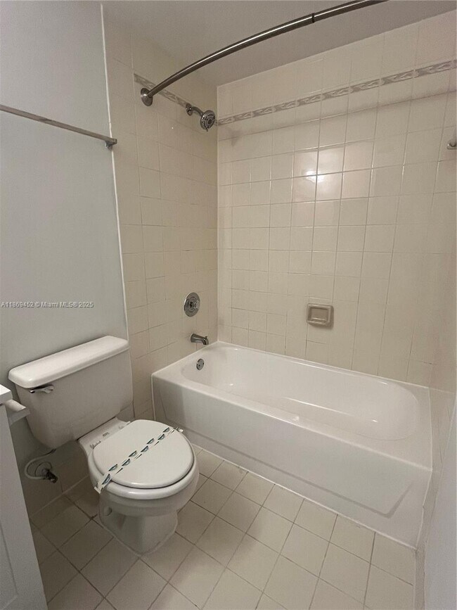 Building Photo - 751 SW 148th Ave