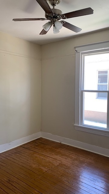Building Photo - 2053 Linden Ave, Apt 1
