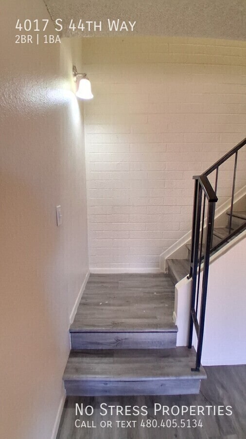 Building Photo - 4017 S 44th Way