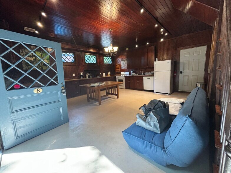 Kitchen - 50 Edgehill Rd