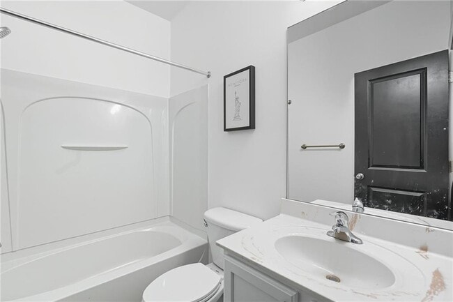 Building Photo - 5747 Pine Oak Dr NW