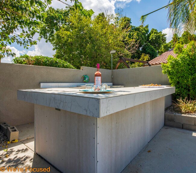 Building Photo - 28055 Val Yermo Trail