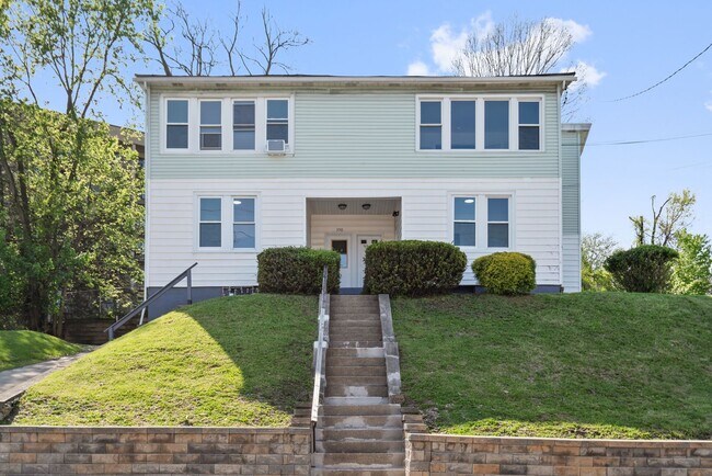 Building Photo - 348-350 Wyoming Street