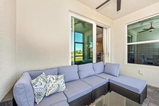 Building Photo - 12550 Galapagos Ct