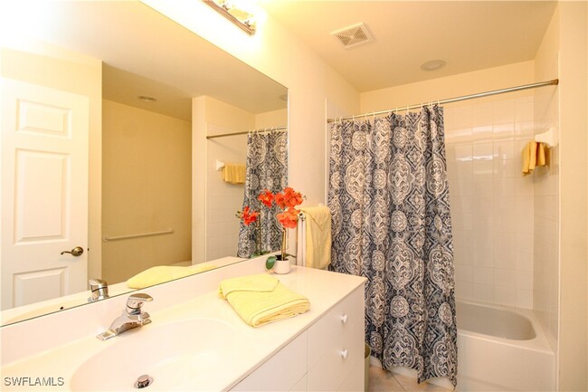 Building Photo - 6810 Beach Resort Dr