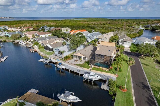 Building Photo - 6340 Garland Ct