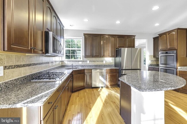 Building Photo - 40560 Aldie Springs Dr