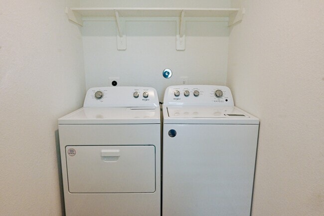 Building Photo - 12302 Rock Basin Dr