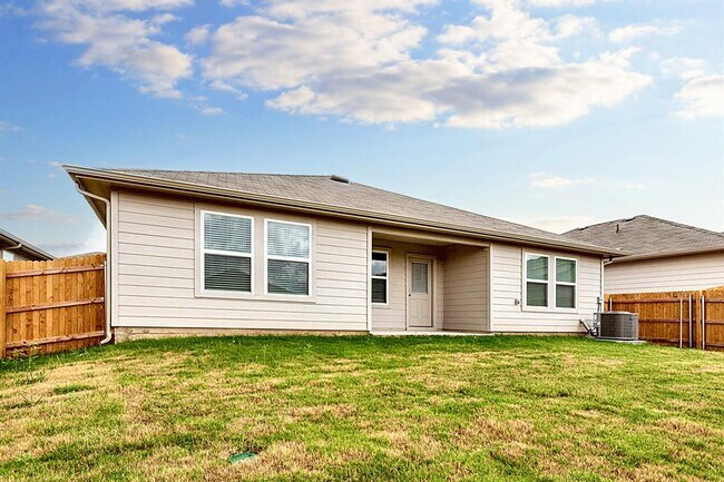 Building Photo - 5901 Xene Dr