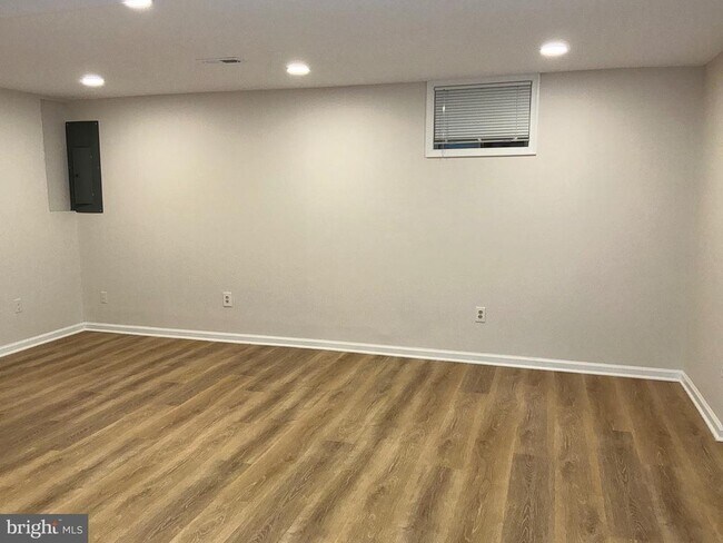 Building Photo - 10602 Chisholm Landing Terrace