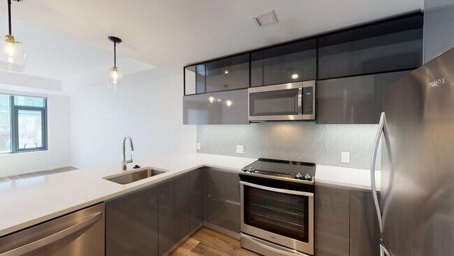 Building Photo - 345 Harrison Ave