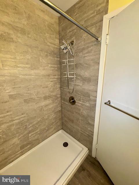 Building Photo - 201 Chandler Dr