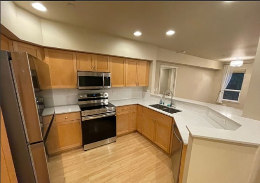 Building Photo - 925 110th Ave NE