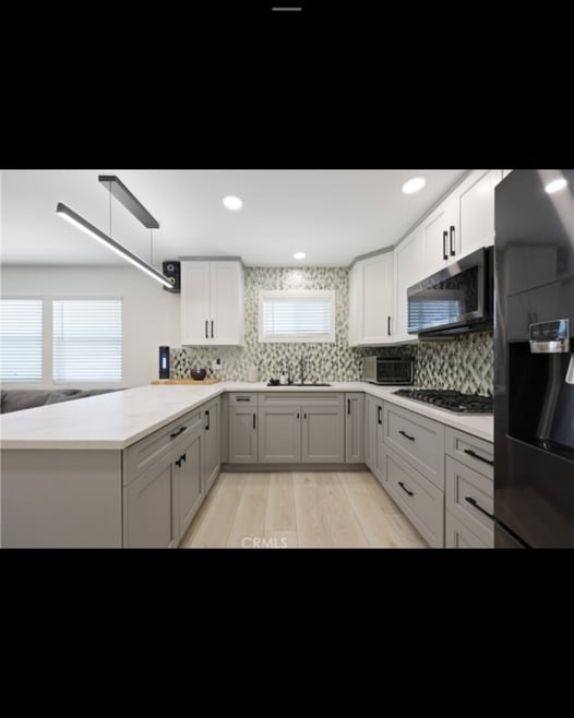 Building Photo - 1209 S Grand Ave