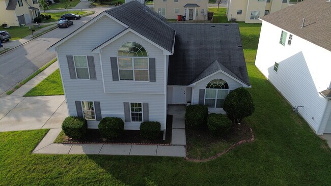 Building Photo - 2800 Carolina Ridge