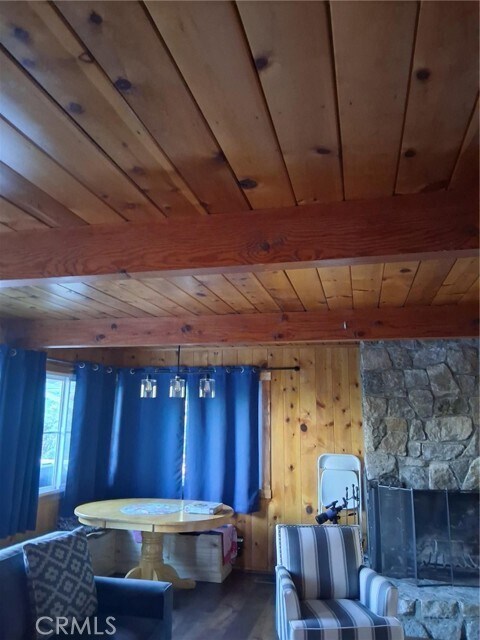 Building Photo - 210 Wylerhorn Dr