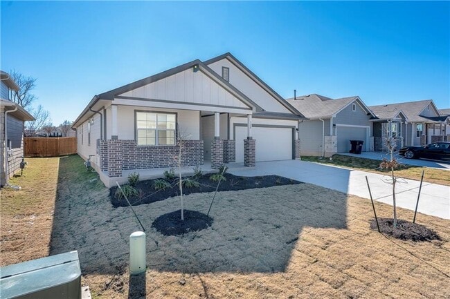 Building Photo - 128 Big Sandy Creek Dr