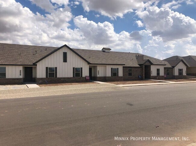 Building Photo - 2525 137th St