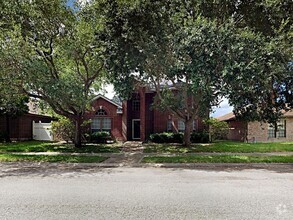 Building Photo - Move in before May 1st and get $1,000 OFF ...