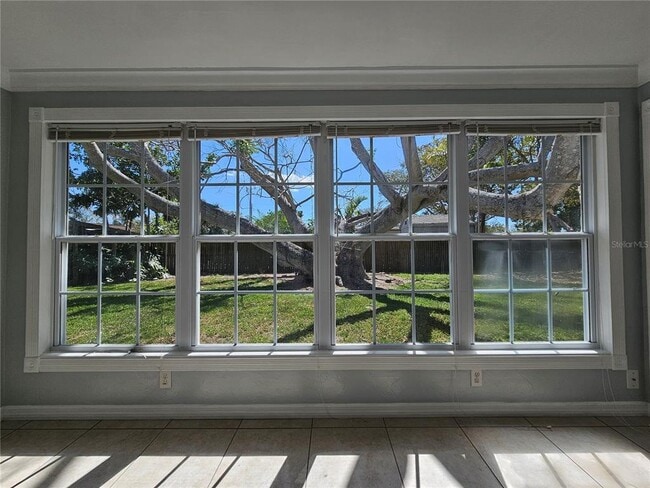 Building Photo - 3000 Browning St