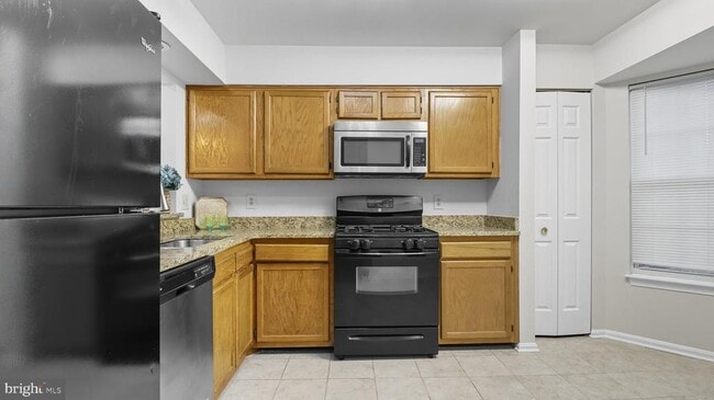 Building Photo - 15526 Owens Glen Terrace