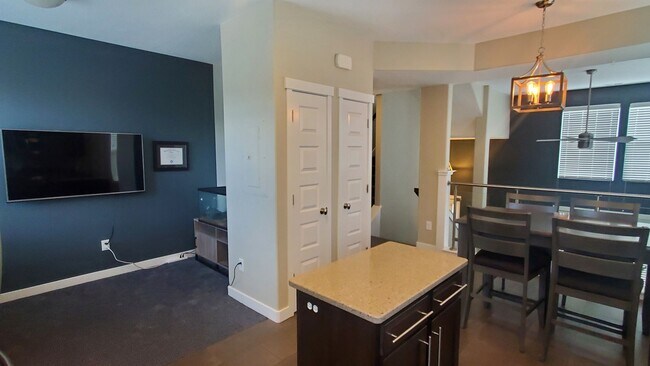 Building Photo - 2 Master Suites Townhome 2 Car Garage