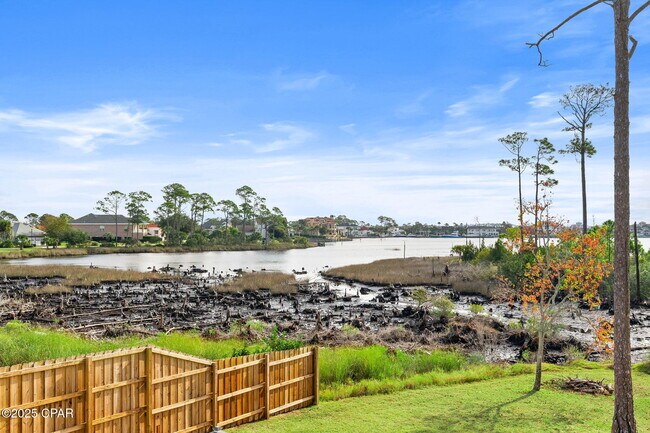Building Photo - 3209 Swordfish Dr