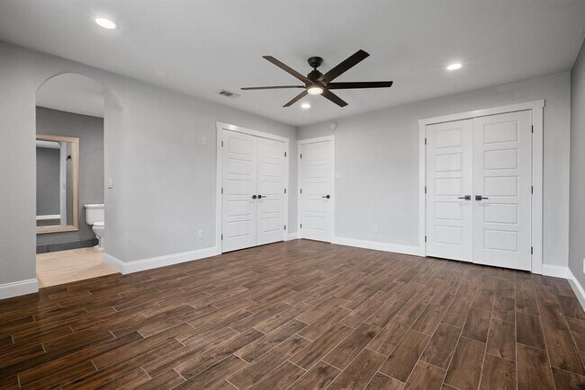 Building Photo - 5143 Ganymede Dr