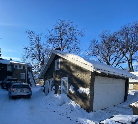 Building Photo - 1341 11th Ave N