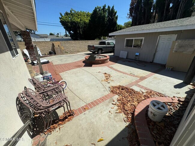 Building Photo - 7358 Jumilla Ave