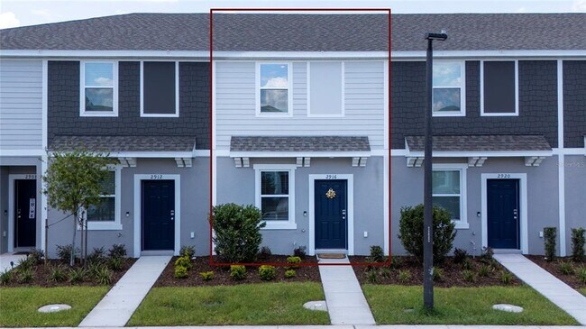 Building Photo - 2916 Skyline Lp