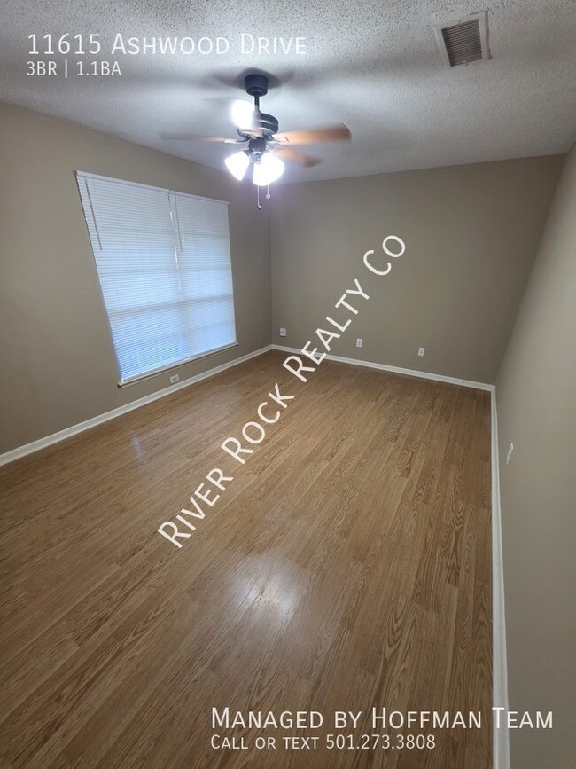 Building Photo - 11615 Ashwood Dr