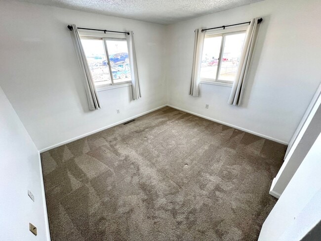 Building Photo - 1429 Aspen St